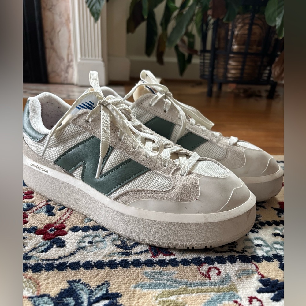 New Balance ct302 Sneakers size 10